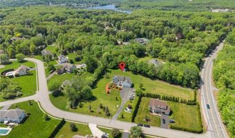 38 Steeple Ln, Lincoln, RI 02865