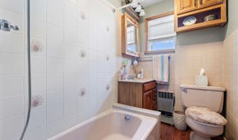 154 BROADWAY, Bayonne, NJ 07002