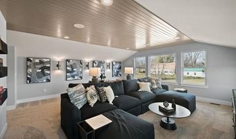 3664 Kinsley Blvd, Ann Arbor, MI 48105