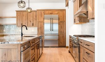 33 Leachman Ln, Bozeman, MT 59718