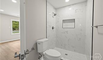 110 Willeford Dr, Savannah, GA 31411