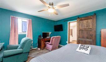 320 New York St, Austin, IN 47102