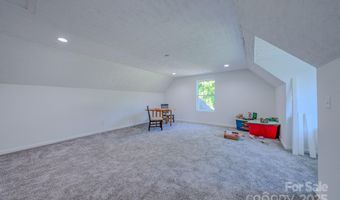 27 Garland Ball Dr, Alexander, NC 28701
