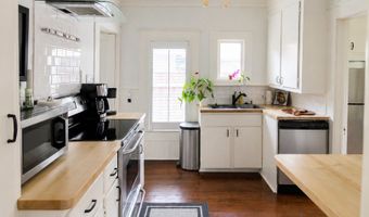211 MONTCLAIR St, Alamo Heights, TX 78209