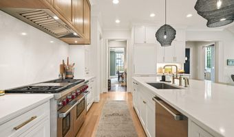 821 Journeys Rest Ln, Apex, NC 27523