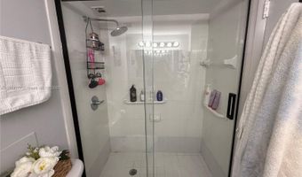 18011 Biscayne Blvd 805, Aventura, FL 33160