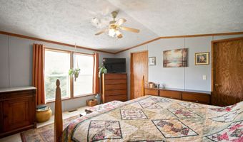 37 Circle Dr, Belmont, NH 03220