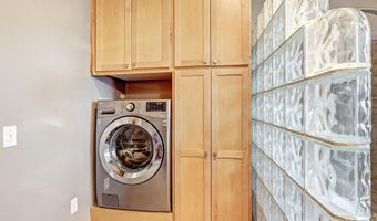 34 Dos Carpinteros Rd, Arroyo Seco, NM 87514
