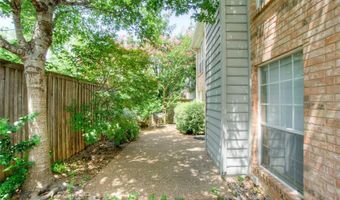 14584 Whitman Ct, Addison, TX 75001