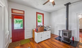 204 S Main St, Ashley, OH 43003