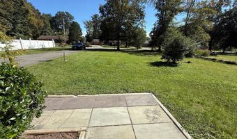 16719 HURON St, Accokeek, MD 20607