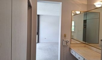 501 Hahaione St 1-14L, Honolulu, HI 96825