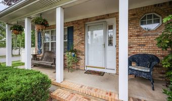 46 Hyer Ct, Aberdeen, NJ 07747
