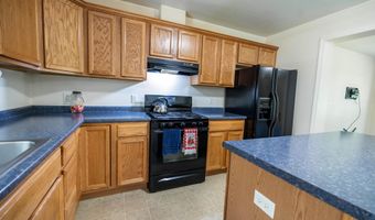 77 Knowles Rd, Belgrade, ME 04917