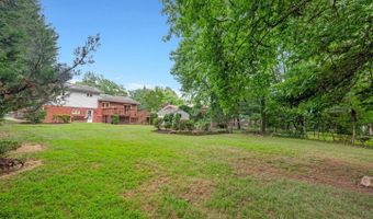 4808 BRADFORD Dr, Annandale, VA 22003