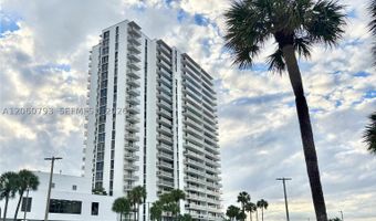 3701 N Country Club Dr 2205, Aventura, FL 33180