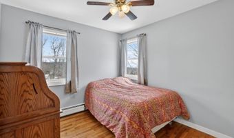 30 Tanglewood Dr, Alloway, NJ 07422