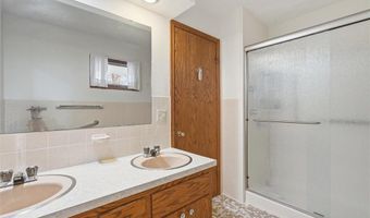 1823 Gramsie Rd, Arden Hills, MN 55112