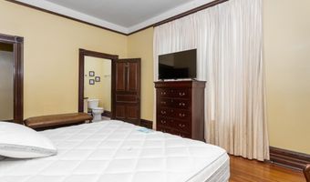 318 E 7TH St, Anniston, AL 36207