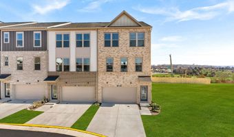 2461 MYSTIC MAROON Ter, Ashburn, VA 20147