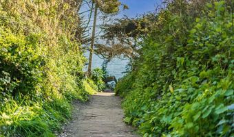 840 Seacliff Dr, Aptos, CA 95003