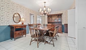 9141 Woodbine St, Baton Rouge, LA 70815