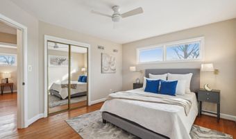 2924 S GRANT St, Arlington, VA 22202