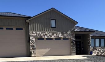 2906 Purple Sage Rd, Apple Valley, UT 84737