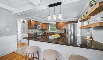 25 Claire Dr, Attleboro, MA 02703
