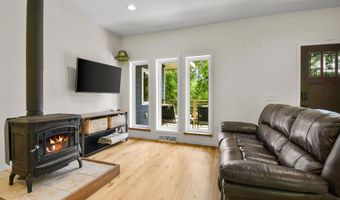 7330 Roberts Rd, Arena, WI 53503