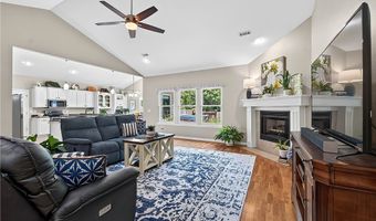 3 Ettington Dr, Bella Vista, AR 72714