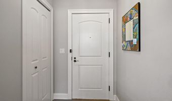 17 Chapel St Apt 402, Albany, NY 12210