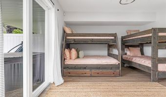 100 Algonquin Rd 5, Narragansett, RI 02882