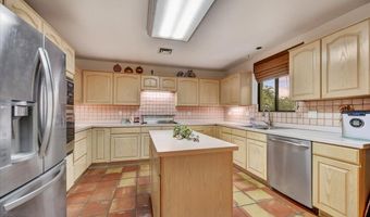 39258 N RIDGEWAY Dr, Cave Creek, AZ 85331