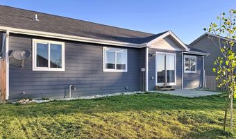 39 Harmony St, Buffalo, WY 82834