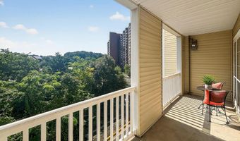 4551 STRUTFIELD Ln 4215, Alexandria, VA 22311