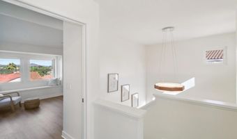 2933 Via Emerado, Carlsbad, CA 92009