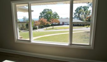 7 CHRISTOPHER Way, Anniston, AL 36207