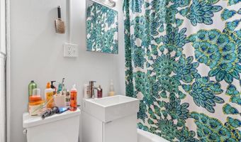 144 Railroad St, Lincoln, RI 02838