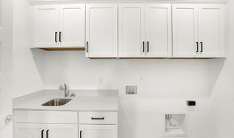 5062 Foxley Park Ln, Avon, IN 46123