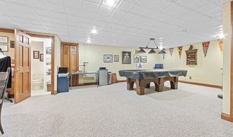 853 Fairway Dr, Alliance, OH 44601