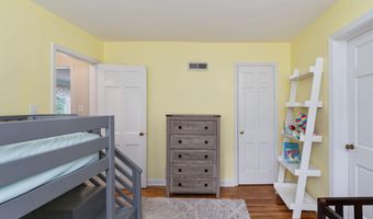 3801 WOODLEY Dr, Alexandria, VA 22309