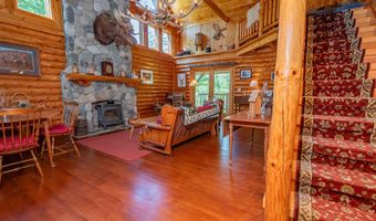 131 Gales Rd, Abbot, ME 04406