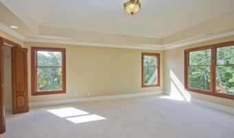 81 Potts Rd, Allentown, NJ 08501