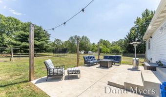 6826 Mccords Ave SE, Alto, MI 49302