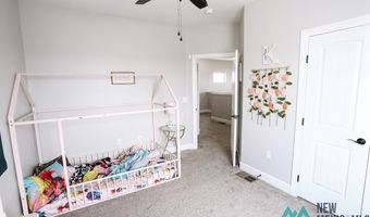 3721 Sapphire Dr, Carlsbad, NM 88220