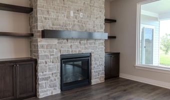 336 W Boxthorn Dr, Andover, KS 67002