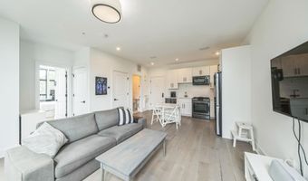1402 H St NE 207, Washington, DC 20002