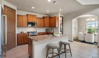 8700 Desert Finch Ln, Albuquerque, NM 87122