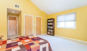 60 Algonquin Trl 60, Ashland, MA 01721